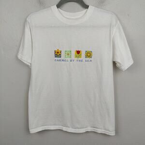 Vintage Carmel By the Sea Embroidered T-Shirt Size Medium White Cotton Beach‎